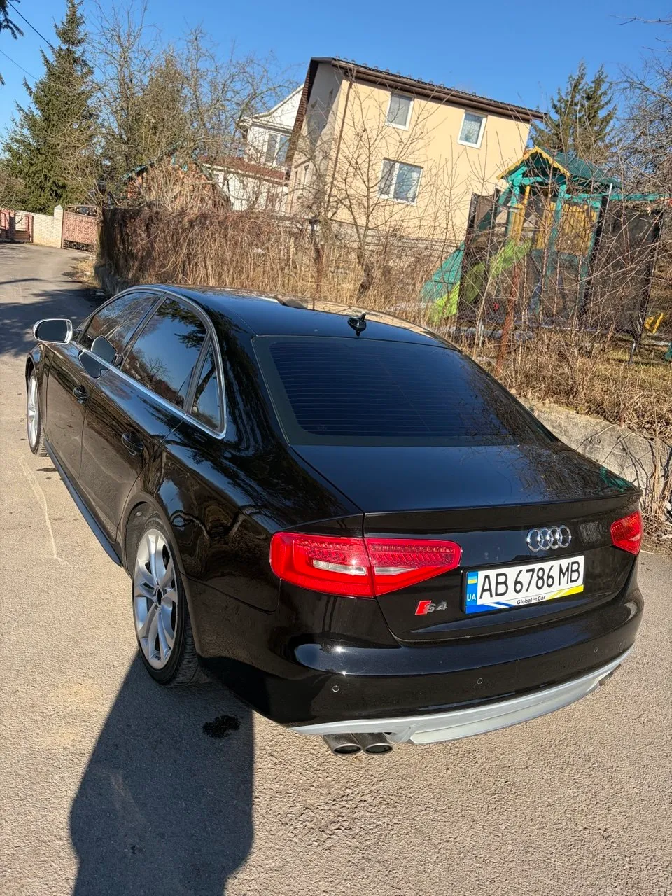 Audi S4 - фото 7