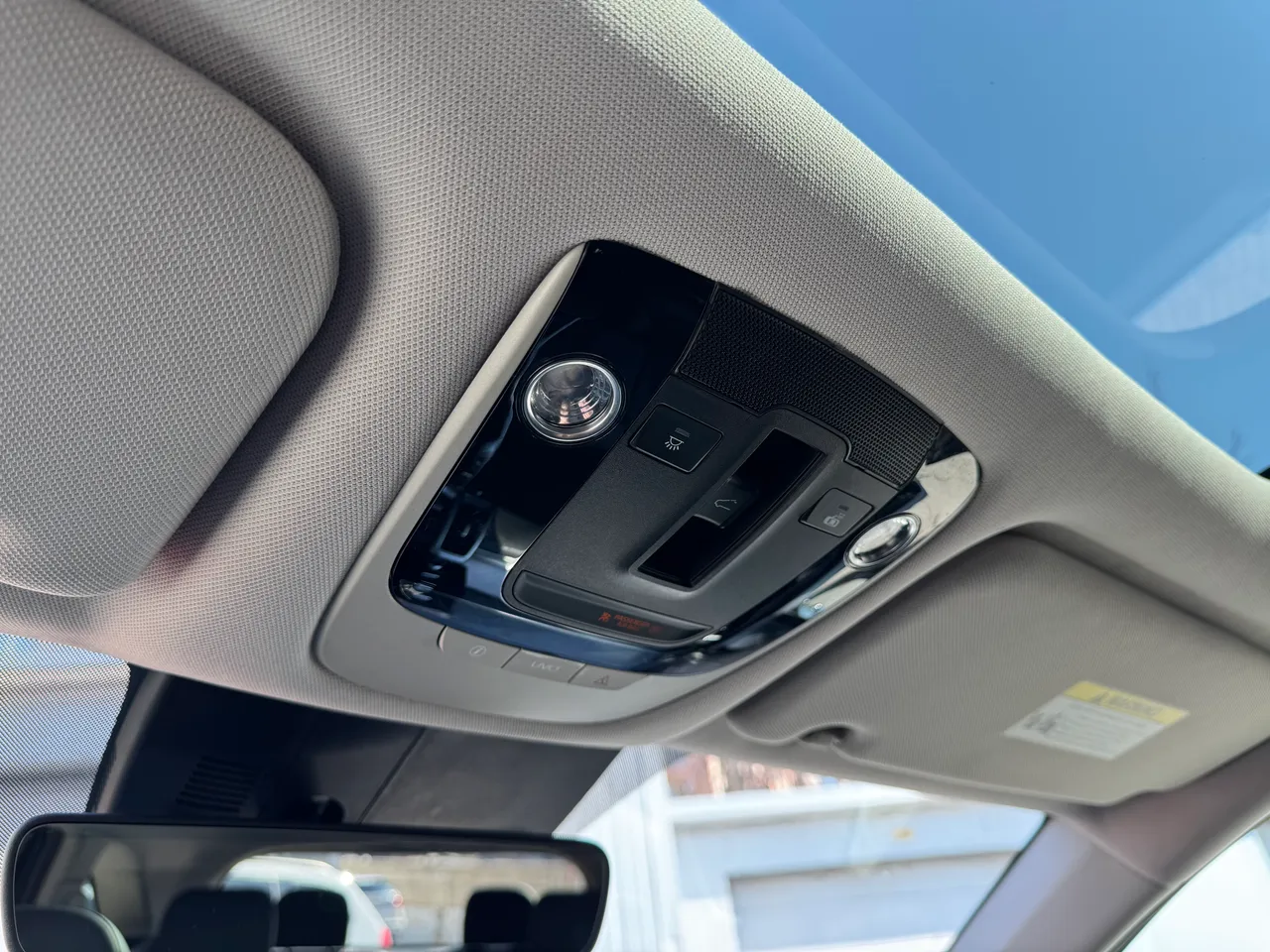 Kia Sorento - фото 26