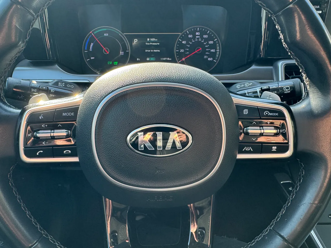 Kia Sorento - фото 21