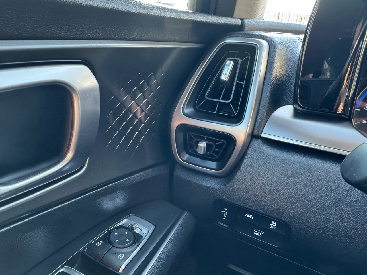 Kia Sorento - фото 22