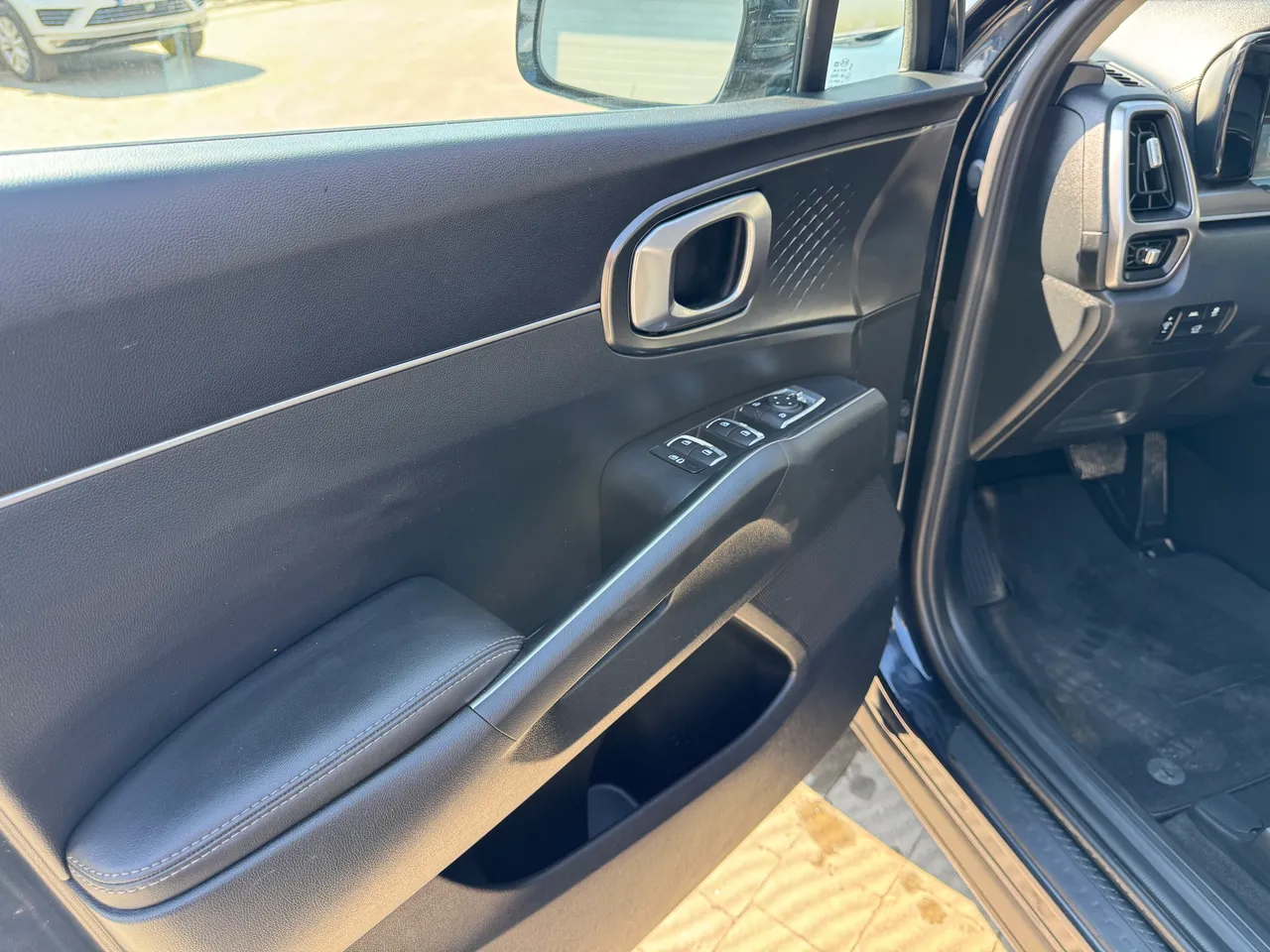 Kia Sorento - фото 15