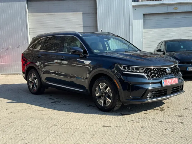 Kia Sorento - фото 5