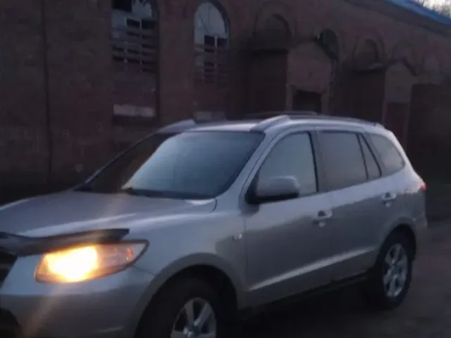 Hyundai Santa Fe - фото 5