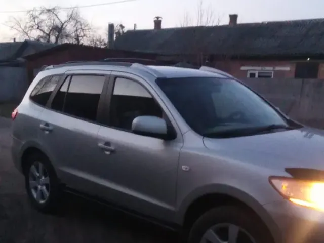 Hyundai Santa Fe - фото 1