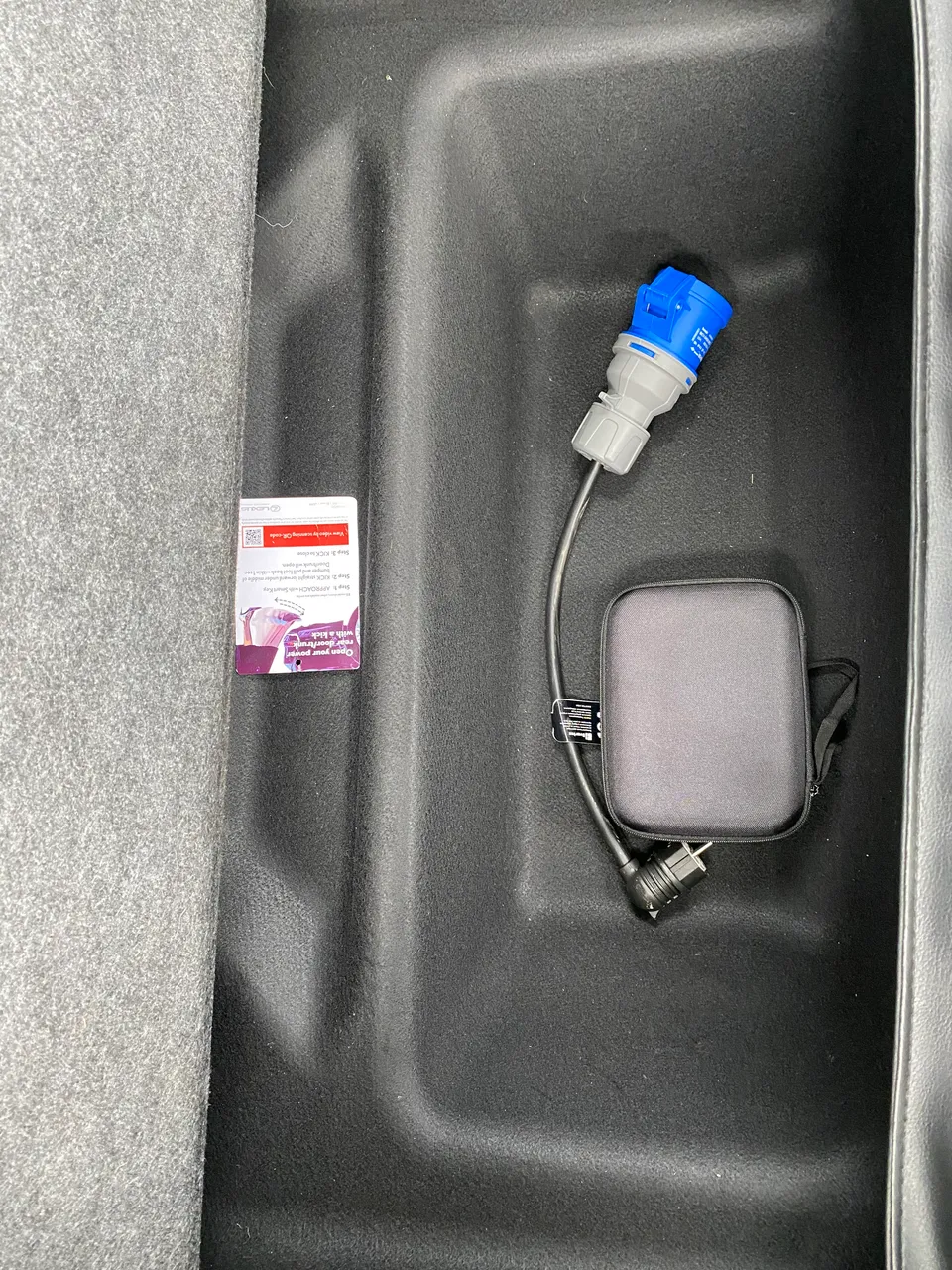 Lexus RZ - фото 23