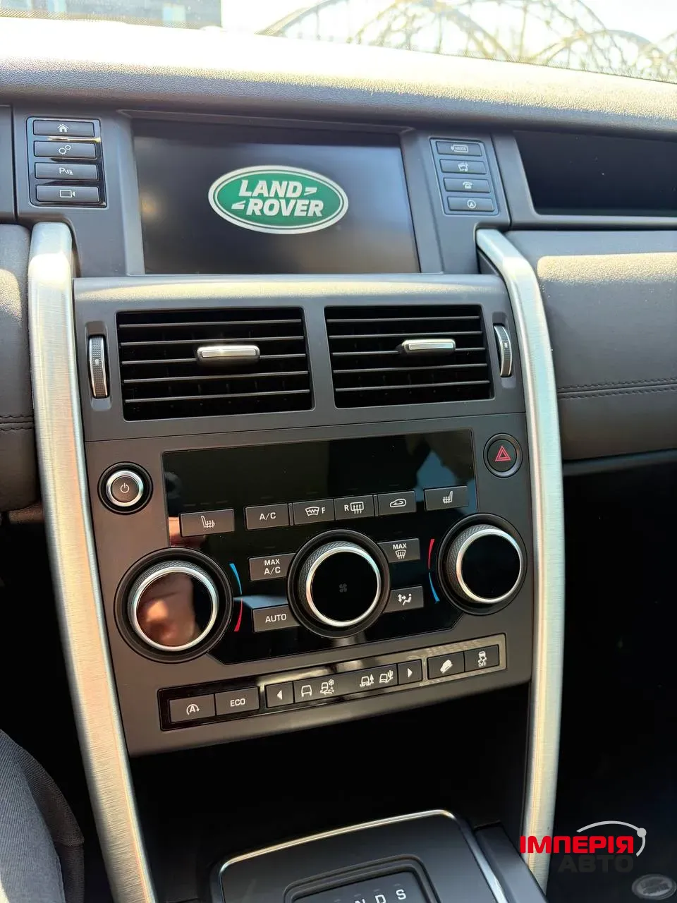 Land Rover Discovery Sport - фото 16