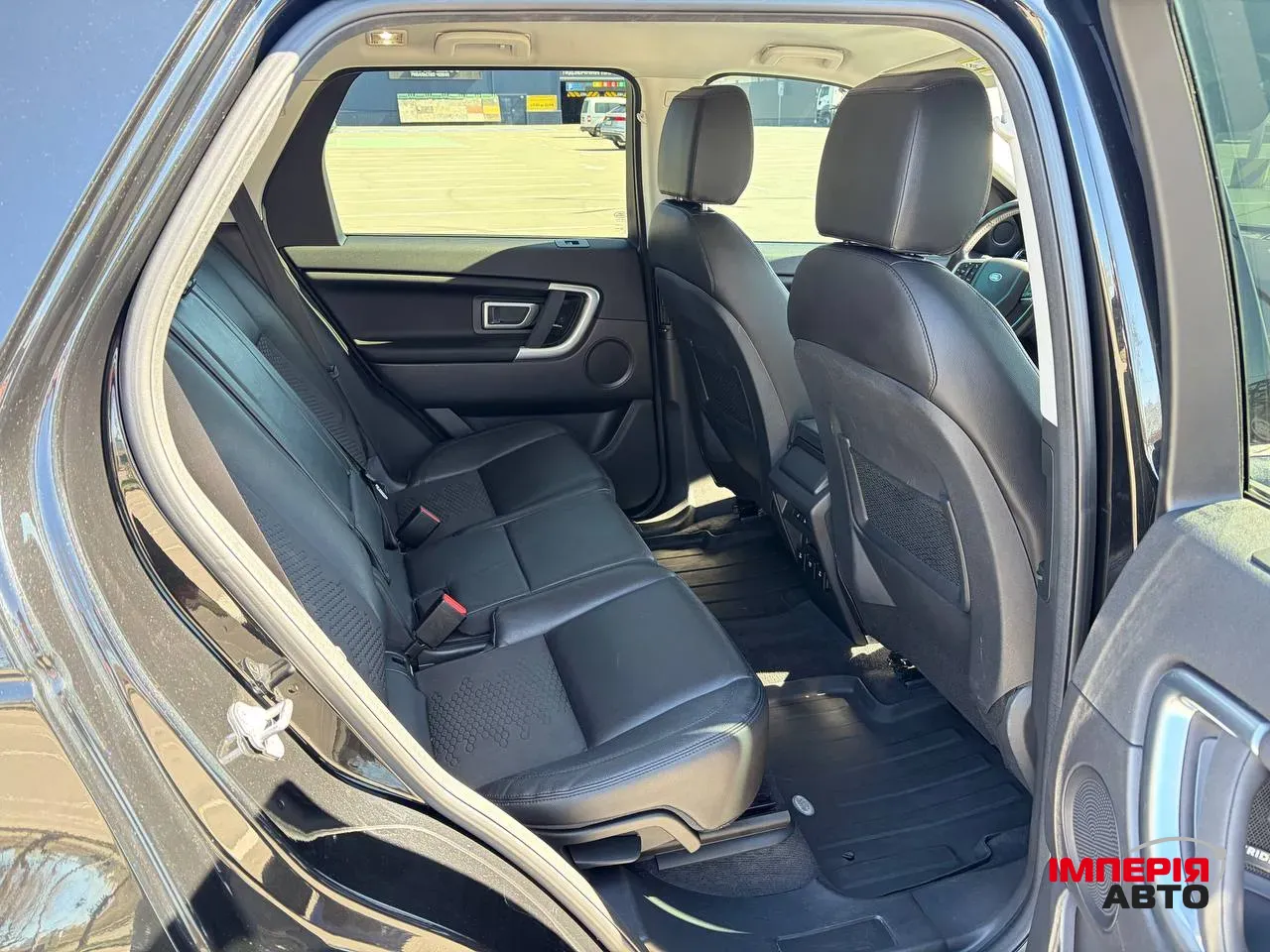 Land Rover Discovery Sport - фото 11