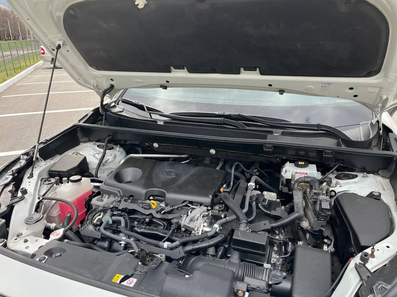 Toyota RAV4 - фото 15