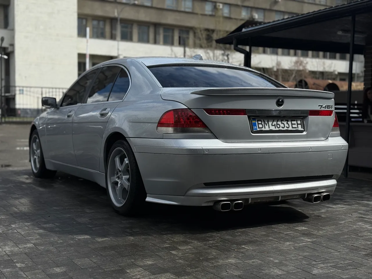 BMW 7 серії - фото 3
