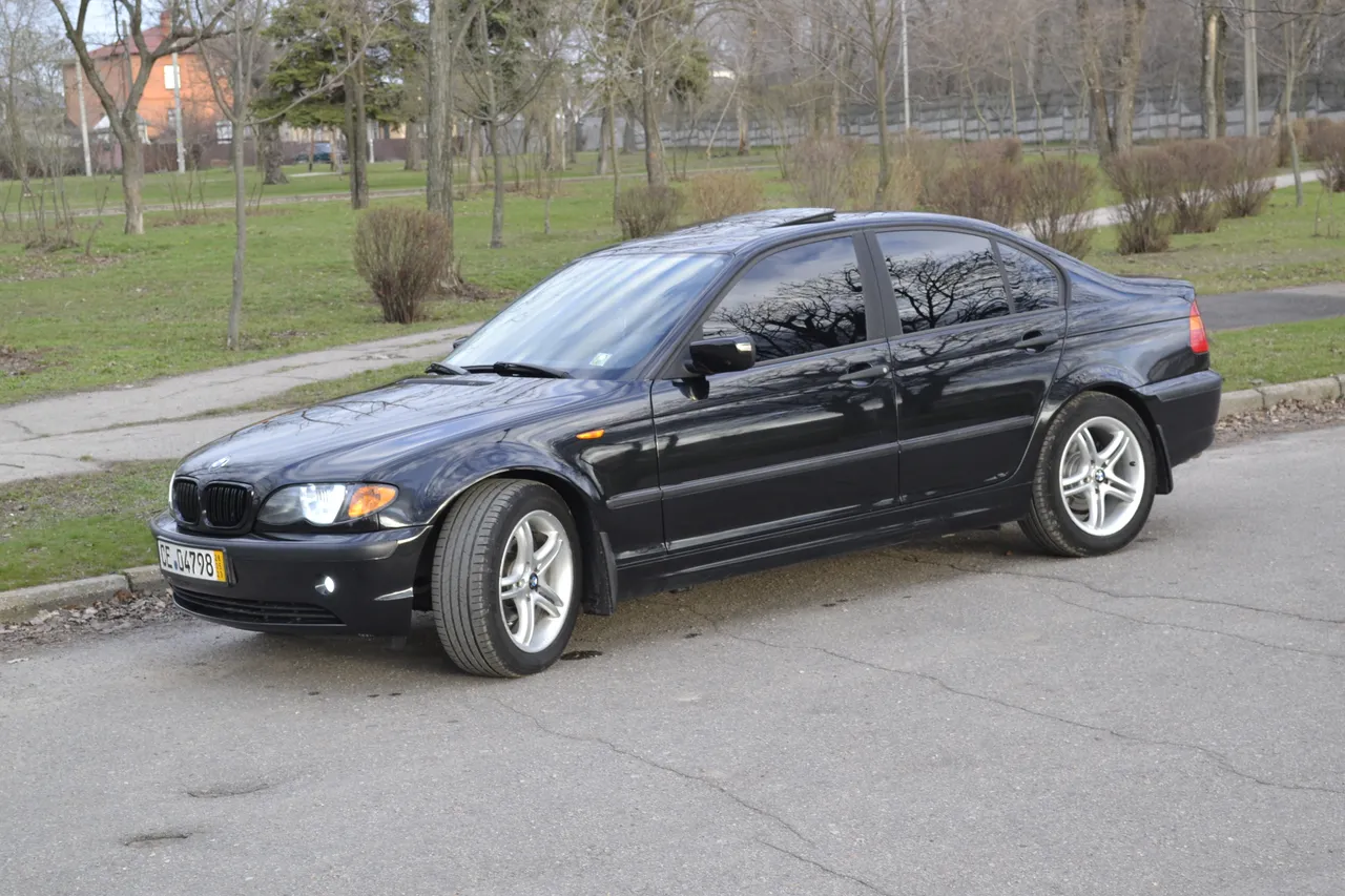 BMW 3 серії - фото 3