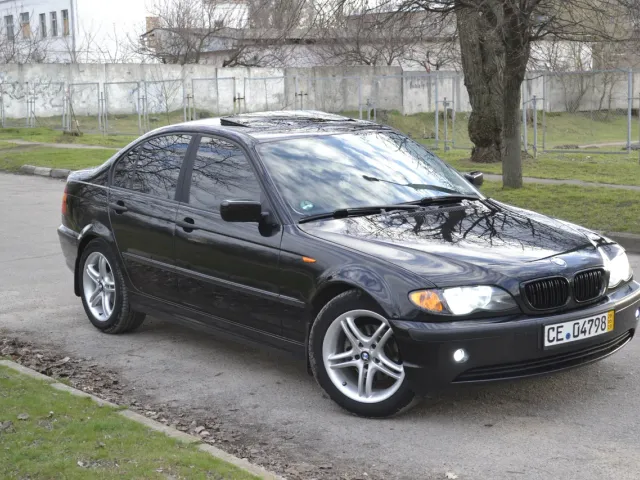 BMW 3 серії - фото 1