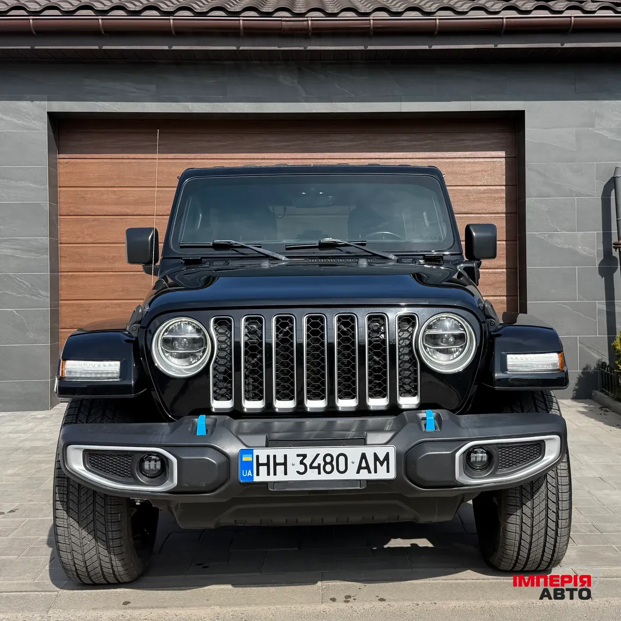 Jeep Wrangler - фото 14