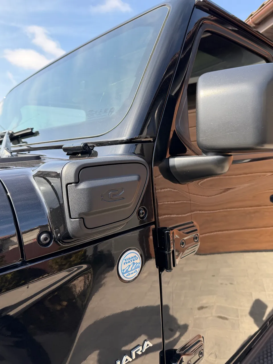 Jeep Wrangler - фото 11