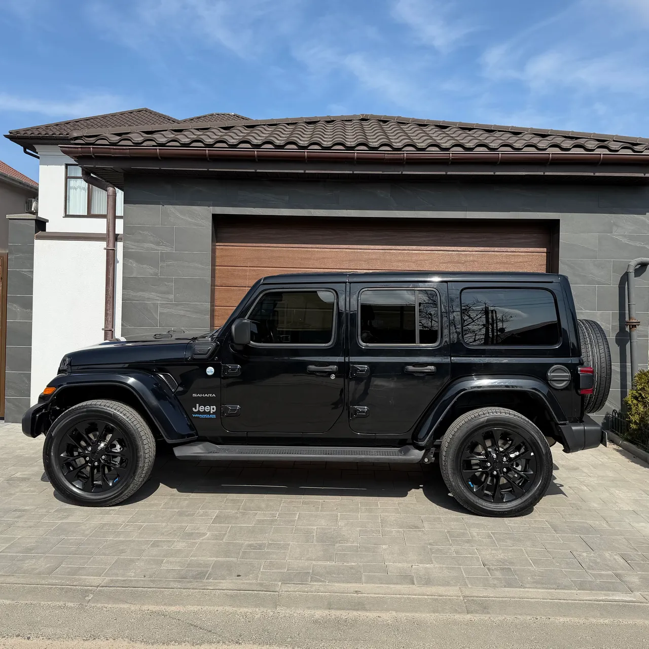 Jeep Wrangler - фото 3