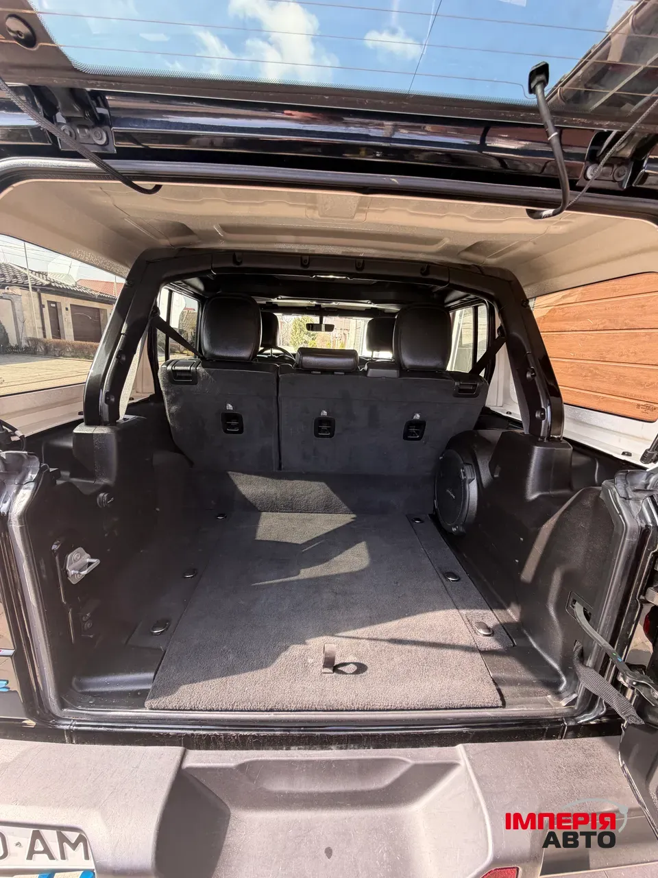 Jeep Wrangler - фото 9