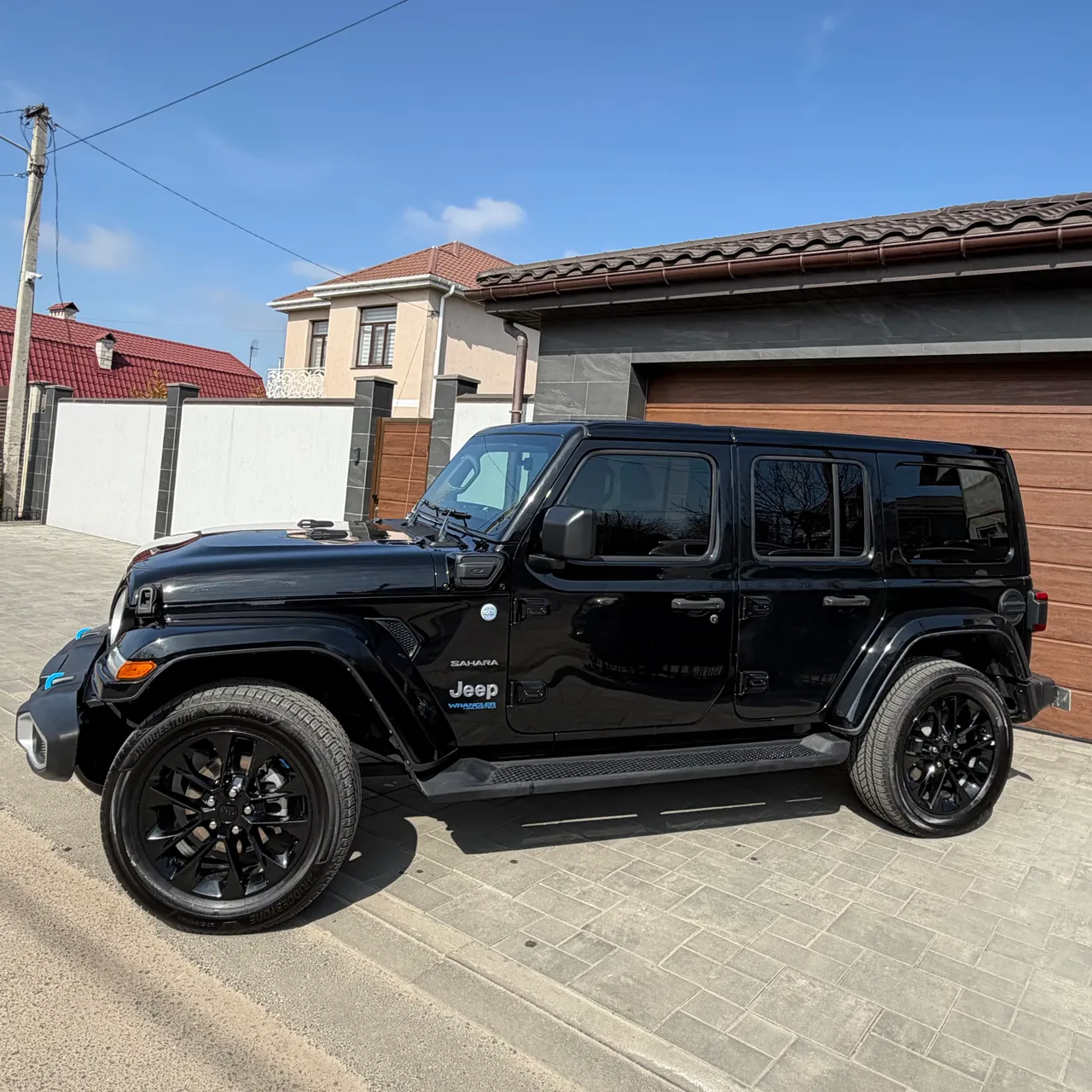 Jeep Wrangler - фото 1
