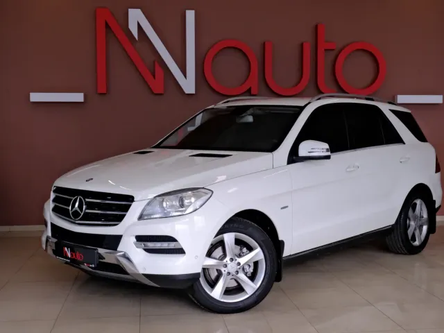 Mercedes-Benz M-Класс - фото 1