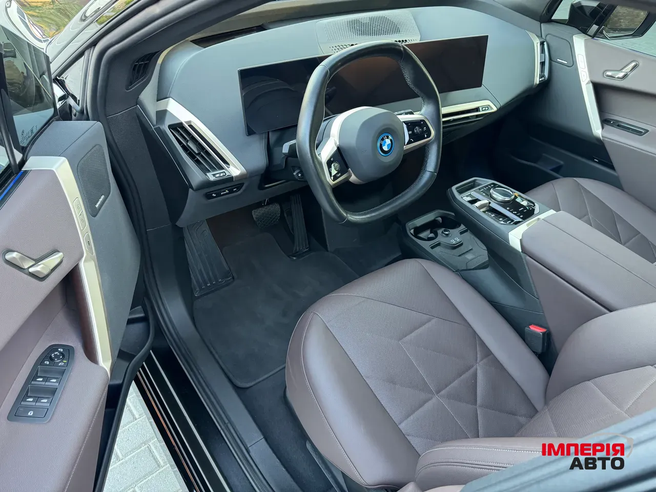 BMW iX - фото 5