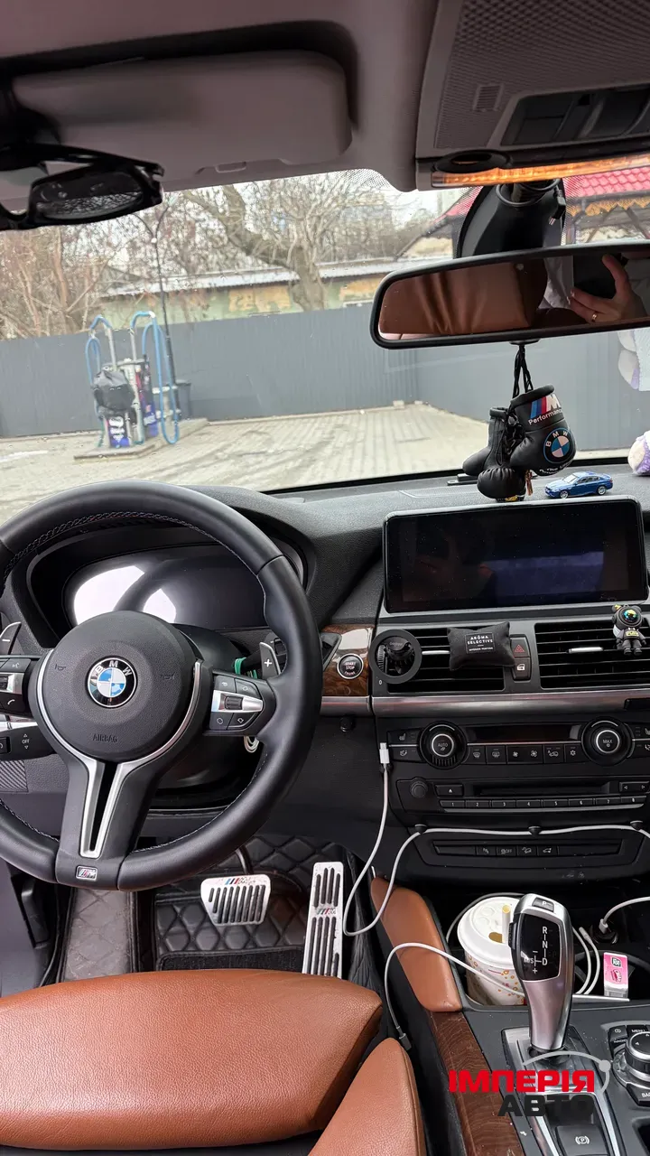 BMW X6 - фото 6
