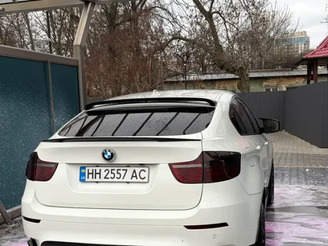 BMW X6 - фото 5