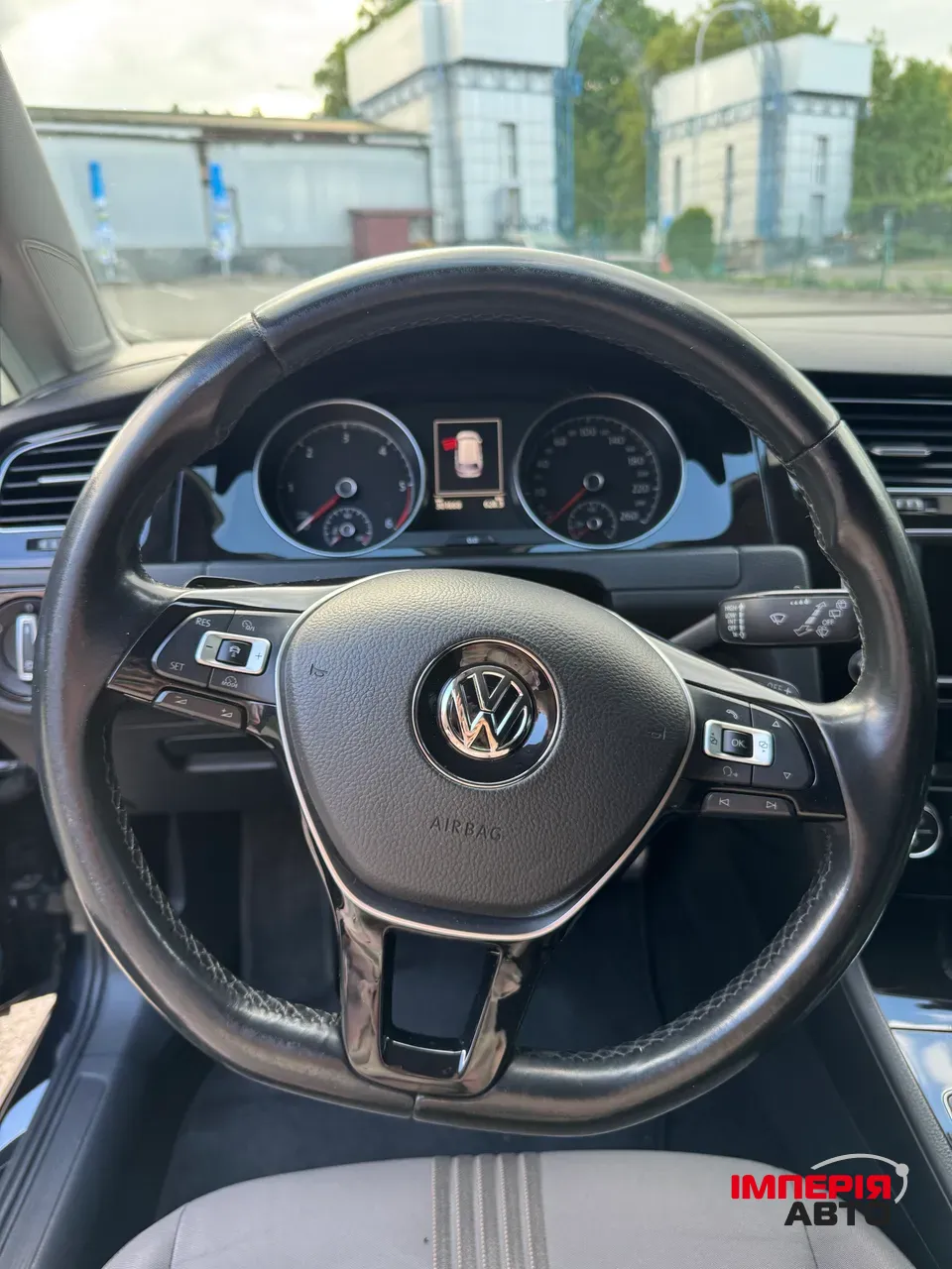 Volkswagen Golf GTD - фото 3