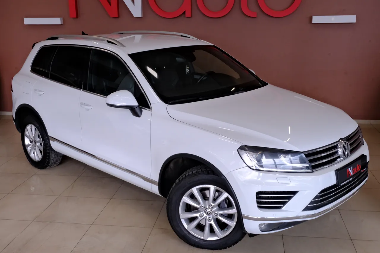 Volkswagen Touareg - фото 4