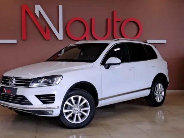 Volkswagen Touareg - фото 1