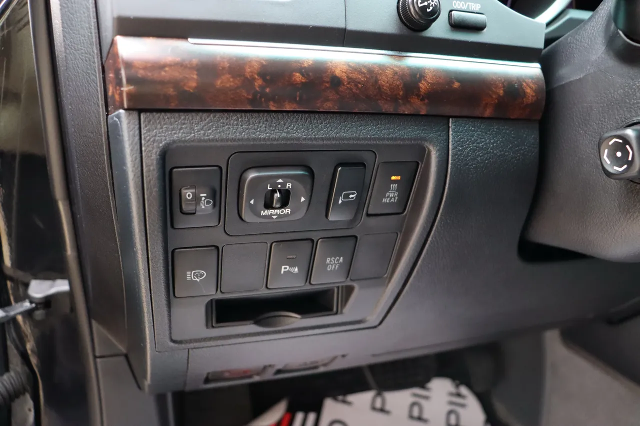 Toyota Land Cruiser - фото 15