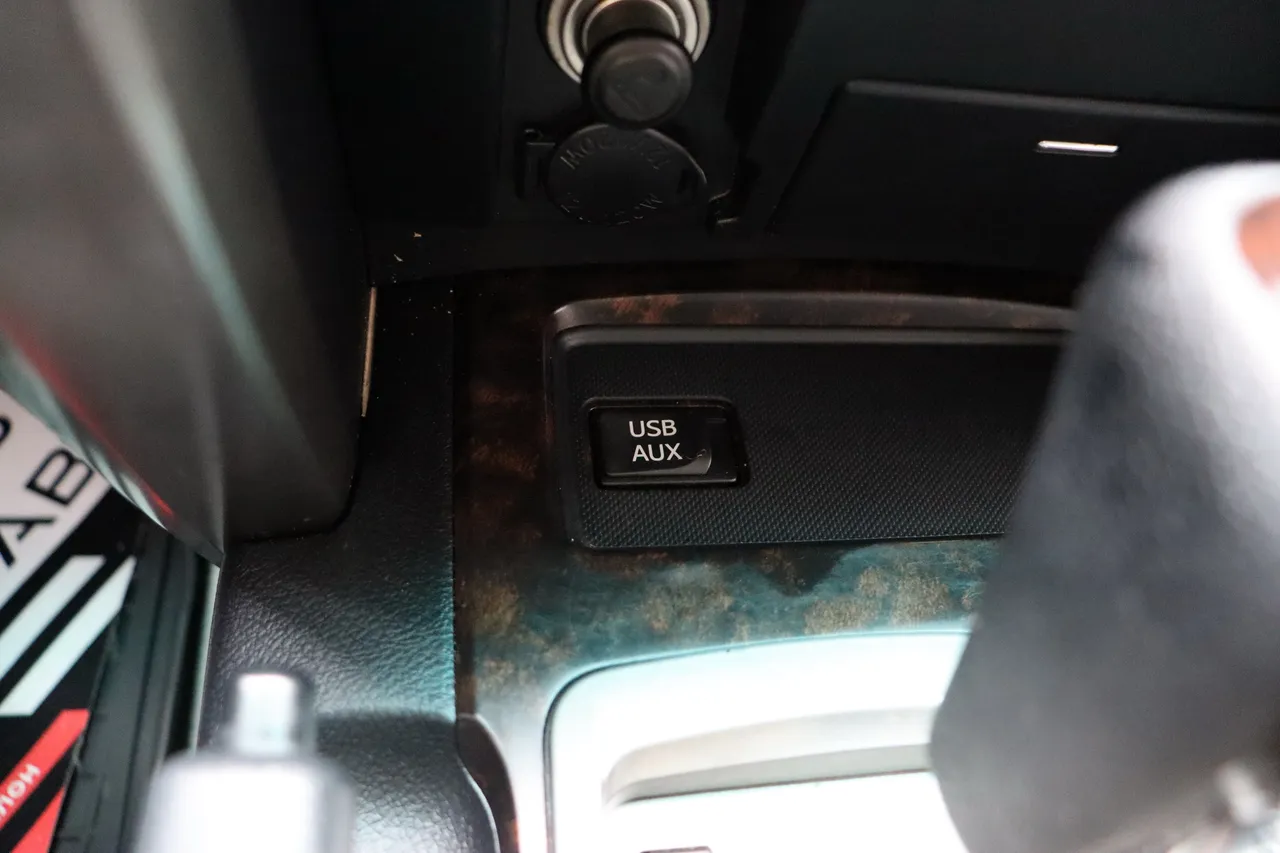 Toyota Land Cruiser - фото 32