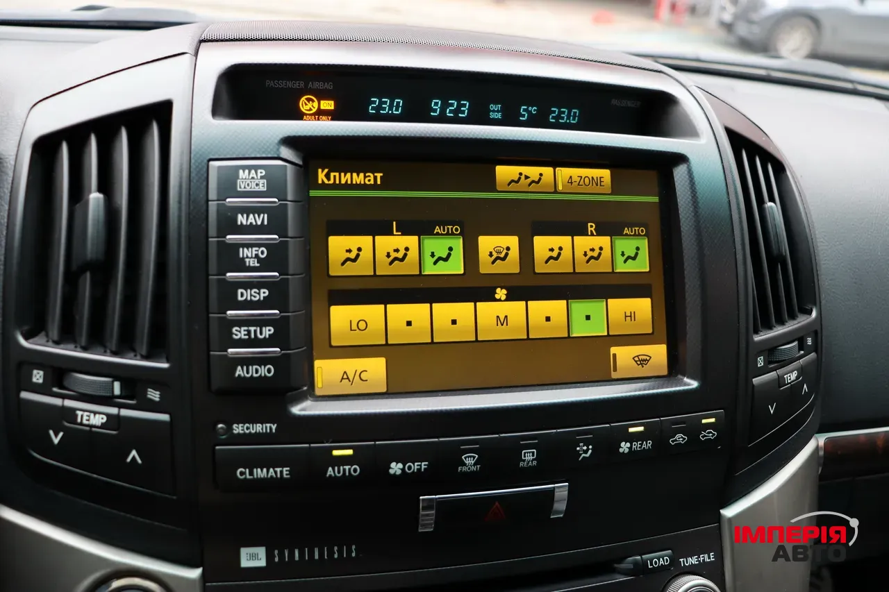 Toyota Land Cruiser - фото 28