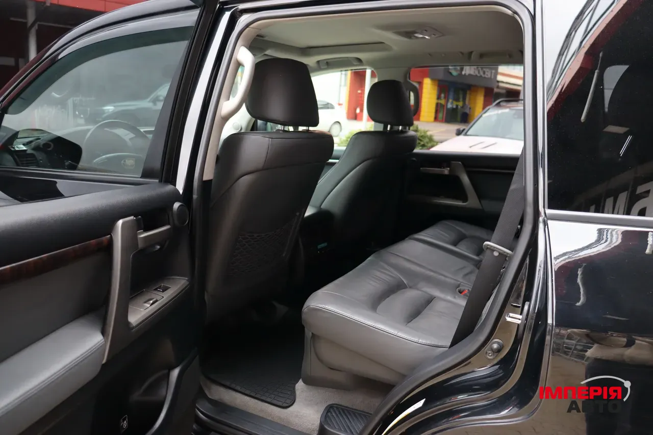 Toyota Land Cruiser - фото 38