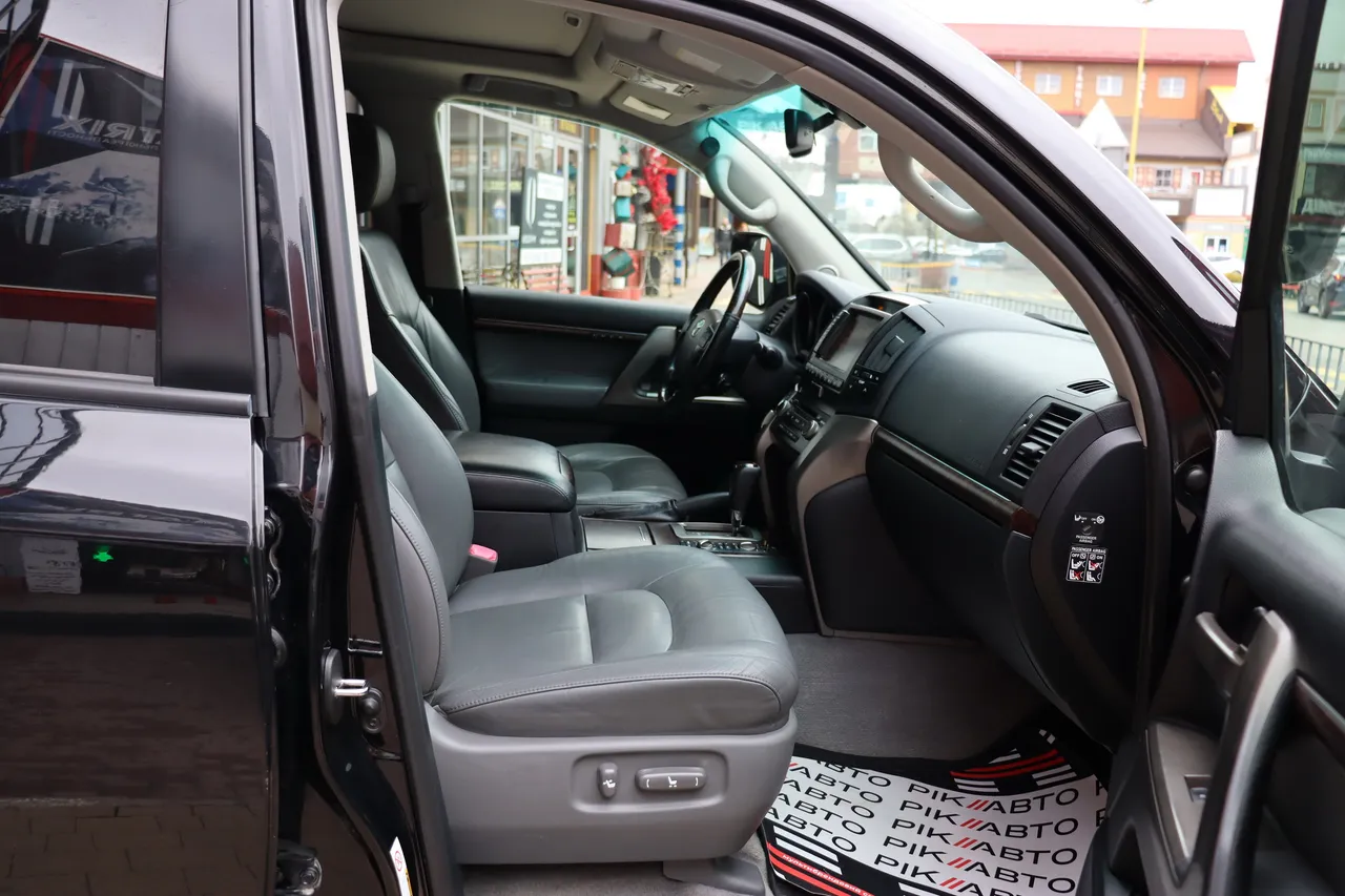 Toyota Land Cruiser - фото 48