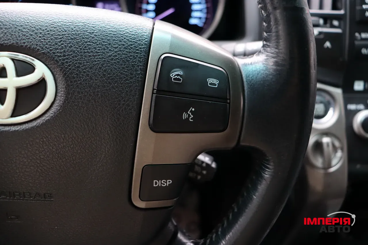 Toyota Land Cruiser - фото 22