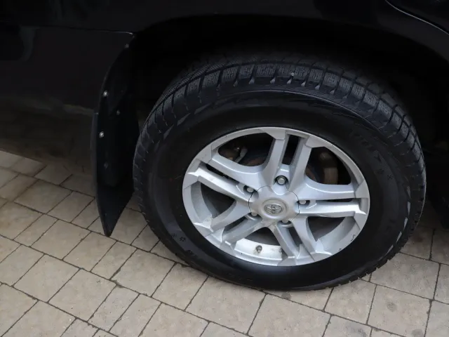 Toyota Land Cruiser - фото 5