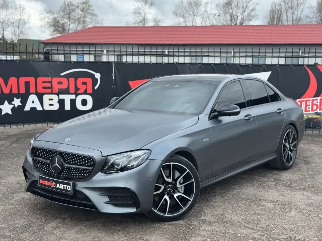 Mercedes-Benz E-Класс AMG - фото 1