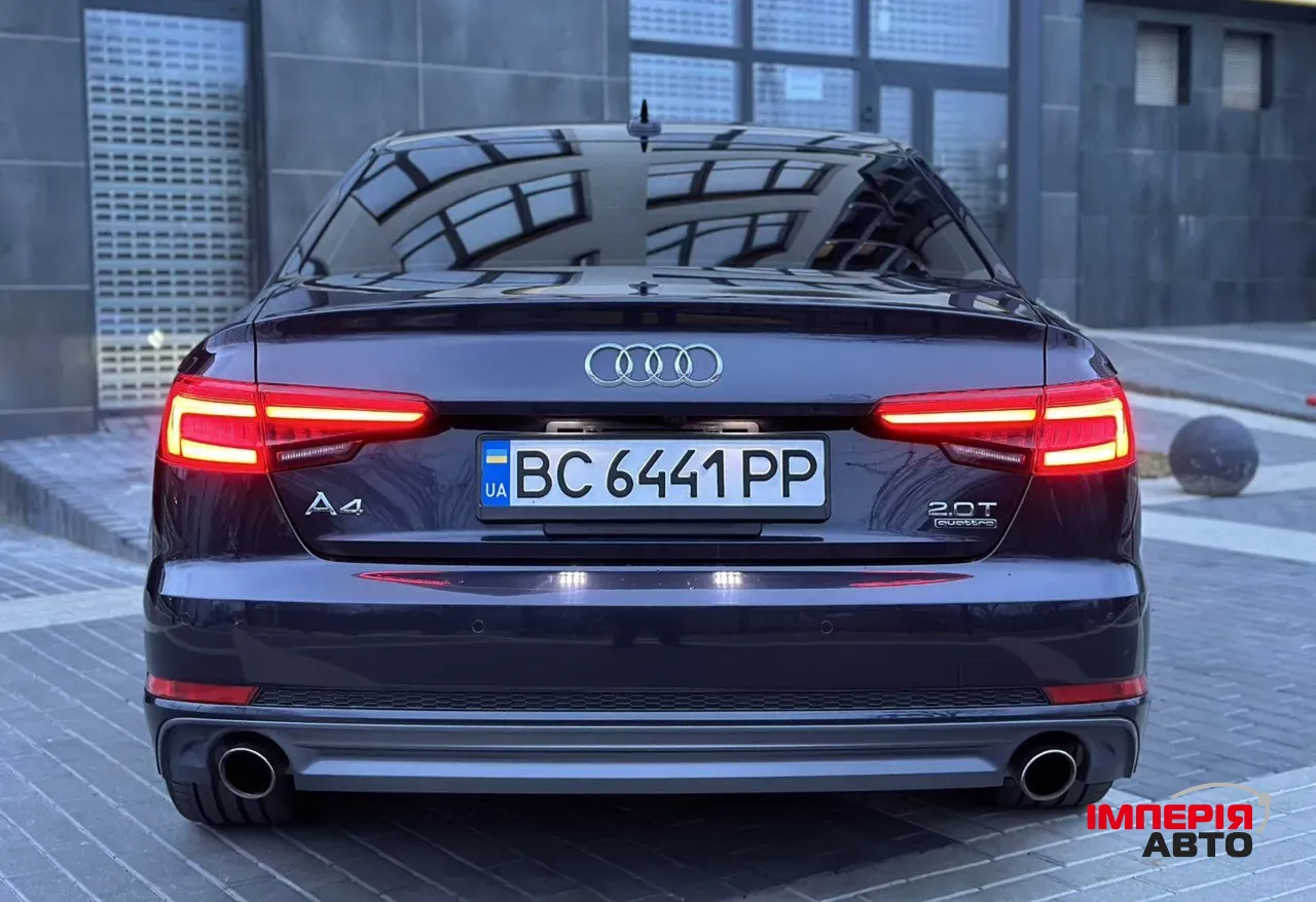 Audi A4 - фото 5