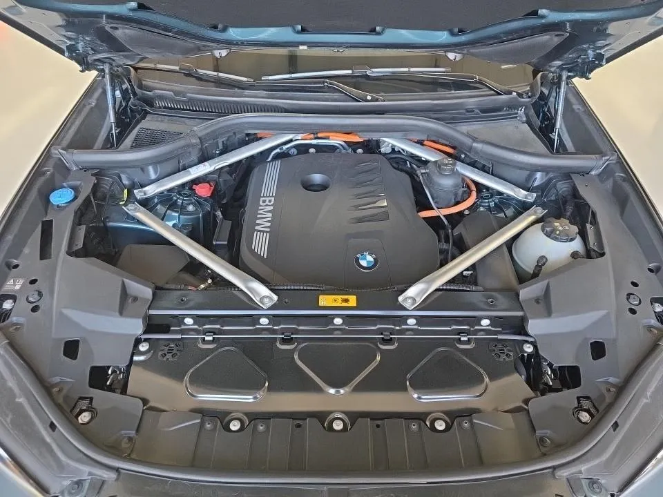 BMW X5 - фото 12