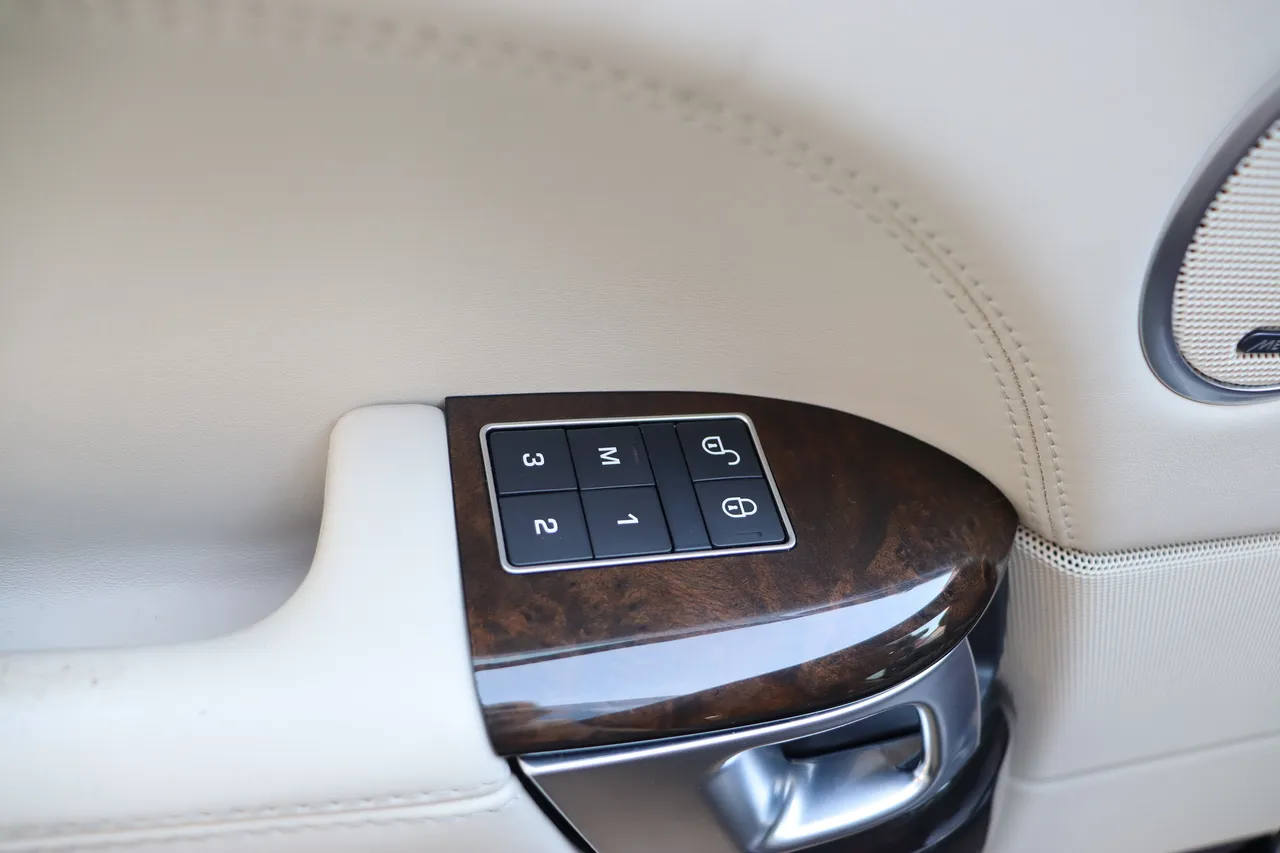 Land Rover Range Rover - фото 14