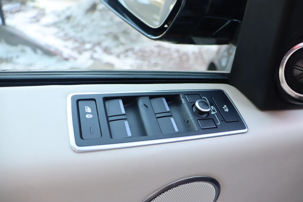 Land Rover Range Rover - фото 15