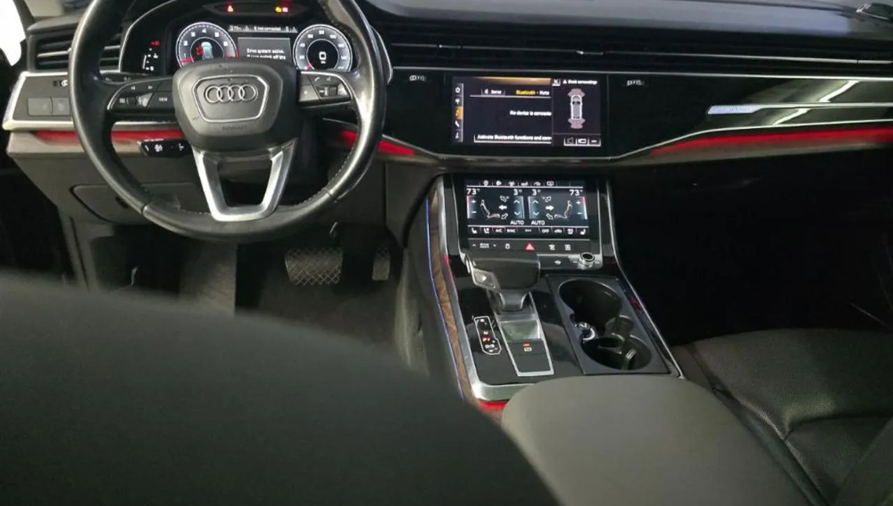 Audi Q8 - фото 8