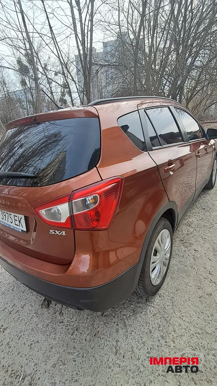 Suzuki SX4 - фото 6