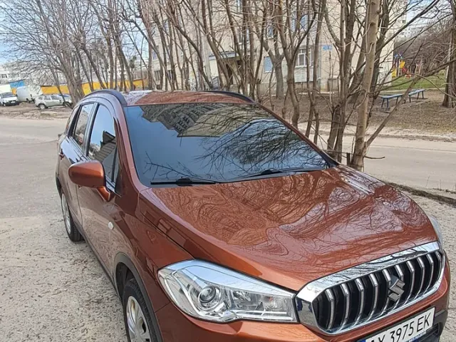 Suzuki SX4 - фото 4