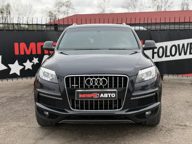Audi Q7 - фото 2