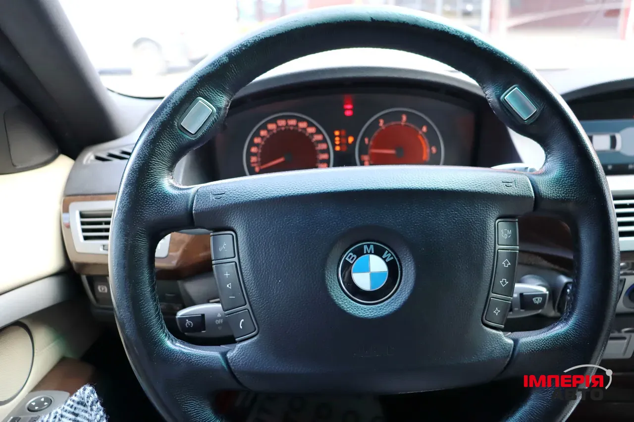 BMW 7 серії - фото 20