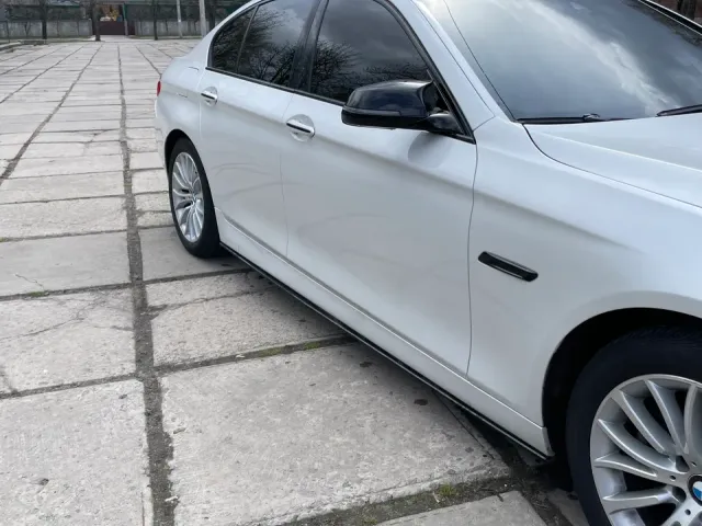 BMW 5 серії - фото 4