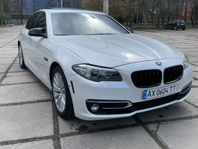 BMW 5 серії - фото 3