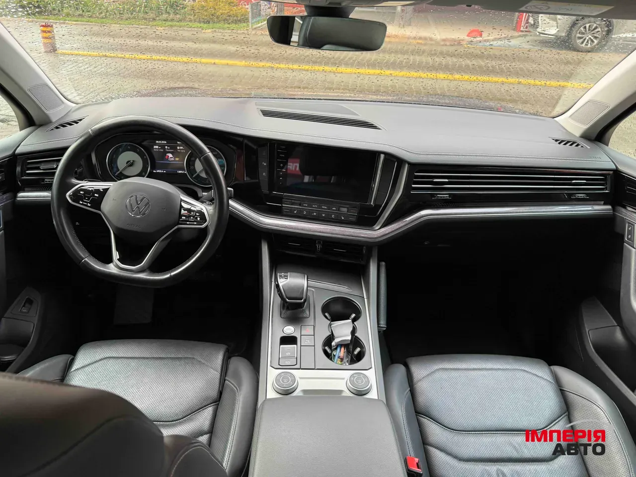 Volkswagen Touareg - фото 41