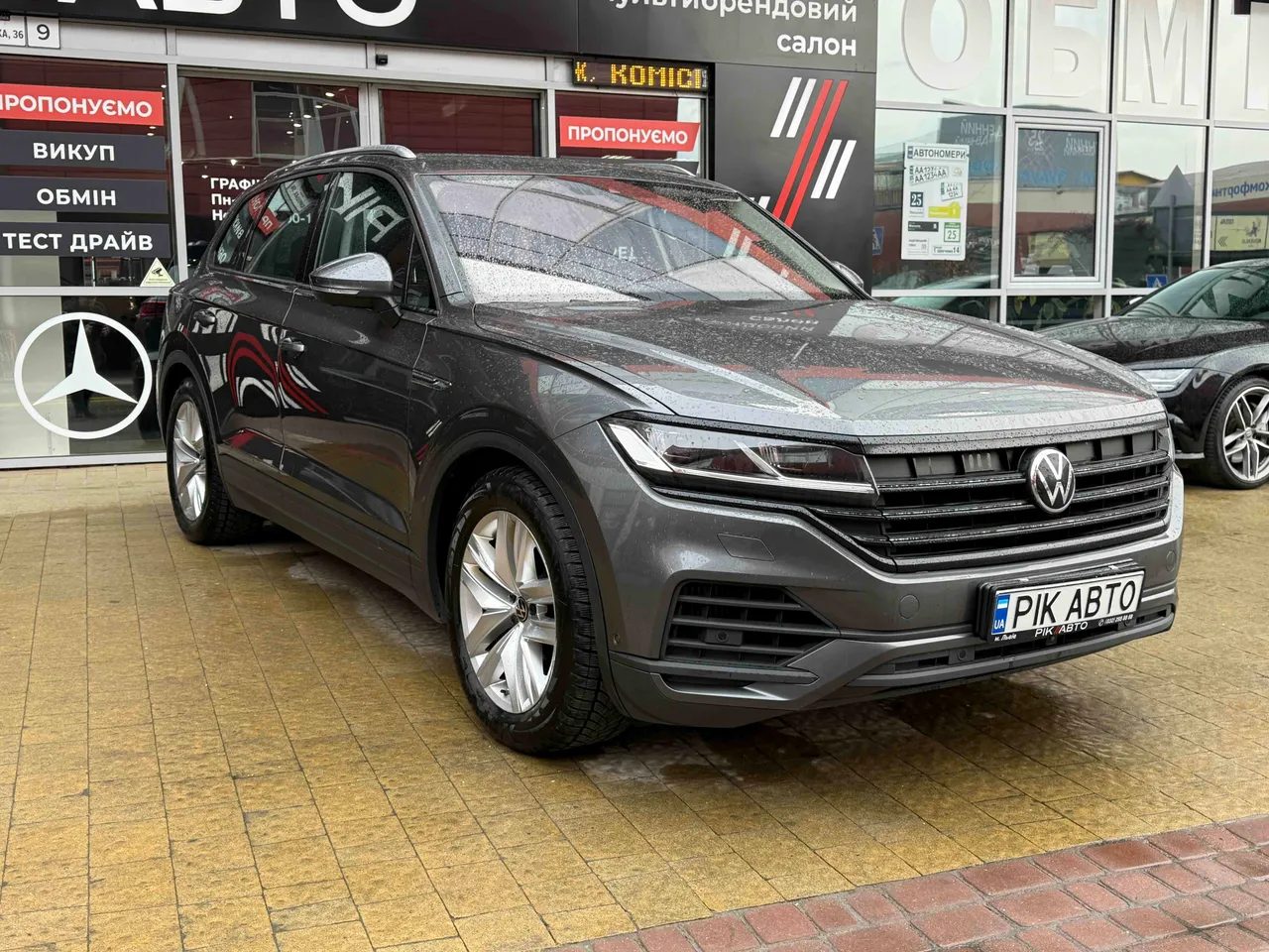 Volkswagen Touareg - фото 4