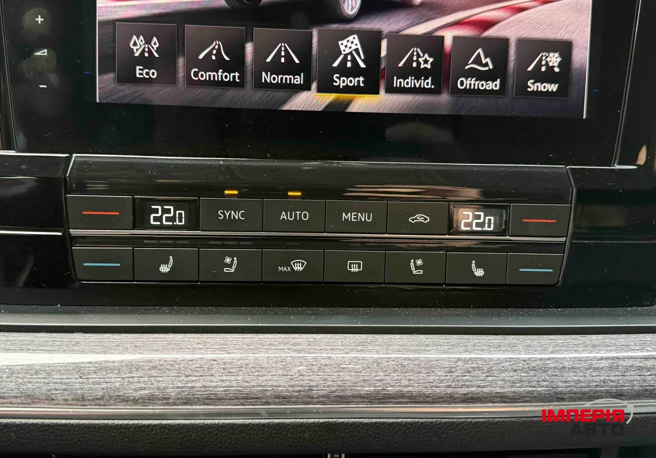 Volkswagen Touareg - фото 31