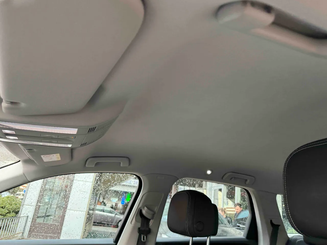 Volkswagen Touareg - фото 19